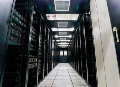 三才共濟(jì)，智創(chuàng)未來(lái) 從網(wǎng)絡(luò)信息技術(shù)開(kāi)發(fā)到年入三百萬(wàn)的創(chuàng)業(yè)傳奇